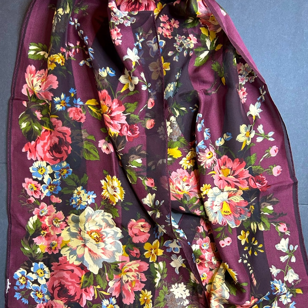 Adrienne Vittadini purple floral scarf